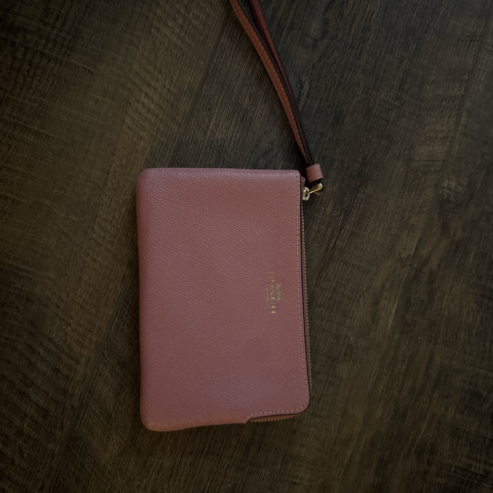 Coach Elegant Pink Leather Wristlet